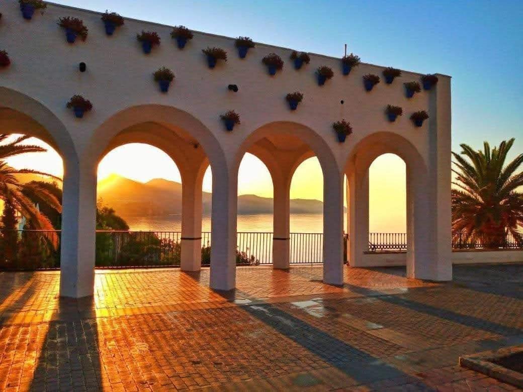 Apartamento Lorena Nerja Εξωτερικό φωτογραφία